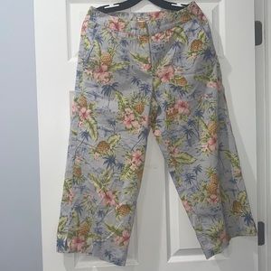Gorgeous floral capris